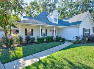 207 W Brandon Ct, Brandon, MS 39042
