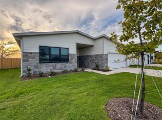 510 Lucy Rd, Greenville, TX 75402