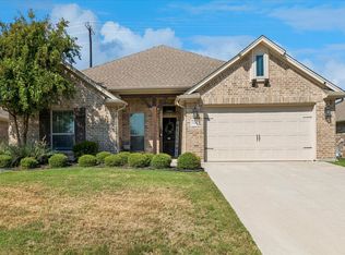 101 Loving Trl, Justin, TX 76247