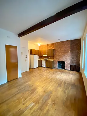 Rented by Brooklyn Heights Real Estate Inc | media 24