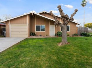 8699 Kiwi Cir, Elk Grove, CA 95624