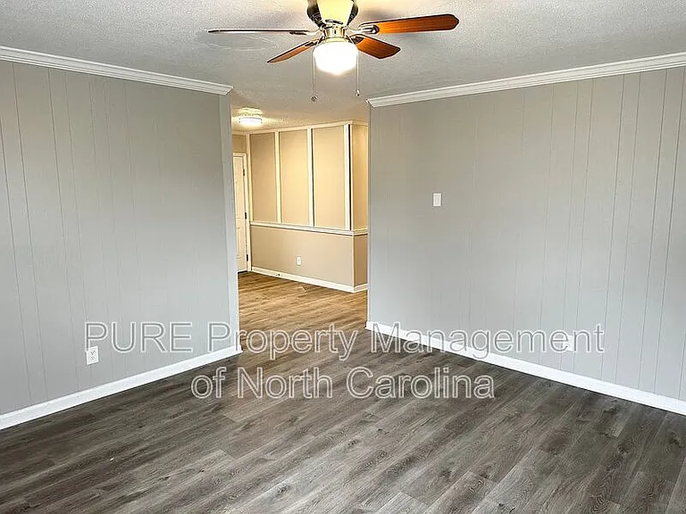 1414 White St — Photo 11