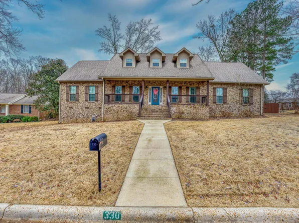330 Grove Park Ct, Florence, AL 35633