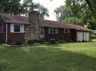 2043 S Glencrest Ave, Springfield, MO 65804