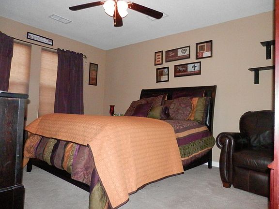 5th image of 10084 Chariden Dr