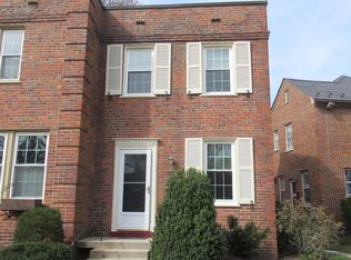 1300 S Barton St UNIT 333, Arlington, VA 22204