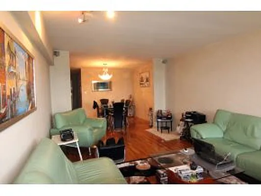 Sold by Superior Realty Service | media 12