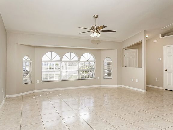 4th image of 239 Allworthy St
