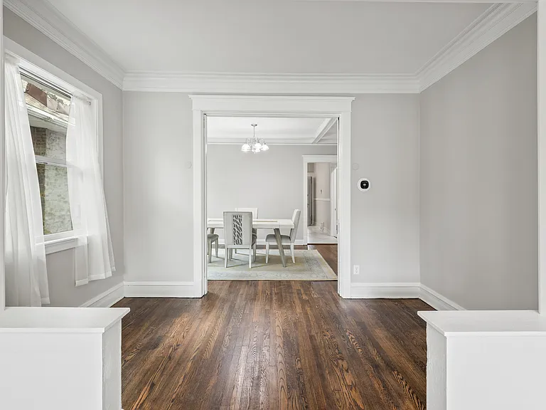 434 N Pine Ave #2 — Photo 6