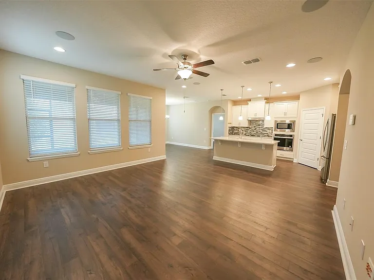16284 Admirals Cove Ln — Photo 9