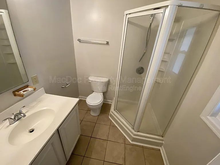 209 Hamilton St #A — Photo 9