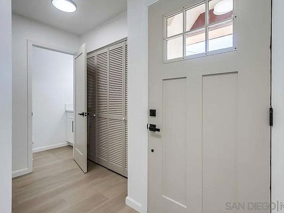 3rd image of 2809 47th St Unit 13