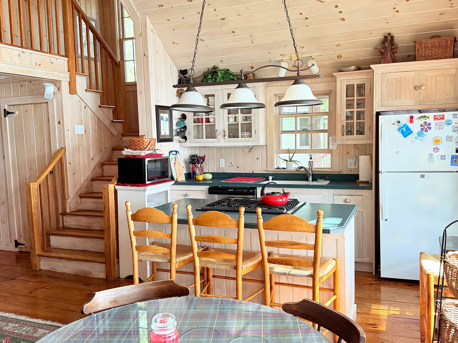3 bed, 1700 sqft, $2,250 — Photo 4