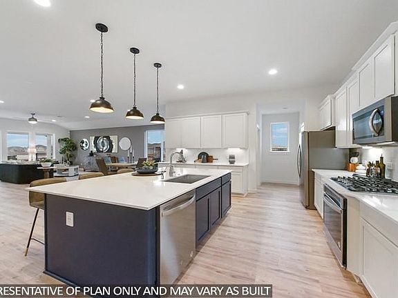 7th image of this home