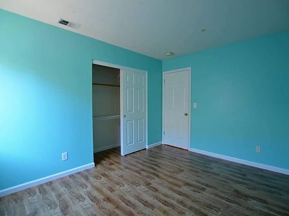 5th image of 4259 Verdigris Cir