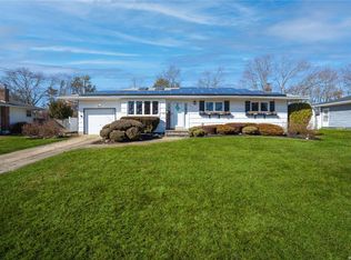 117 Mockingbird Ln, Brentwood, NY 11717