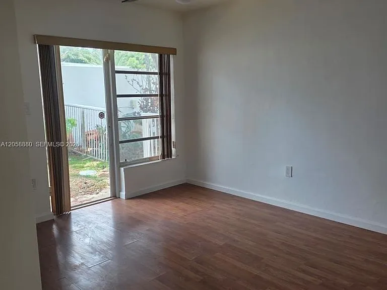 8404 SW 102nd Pl — Photo 6