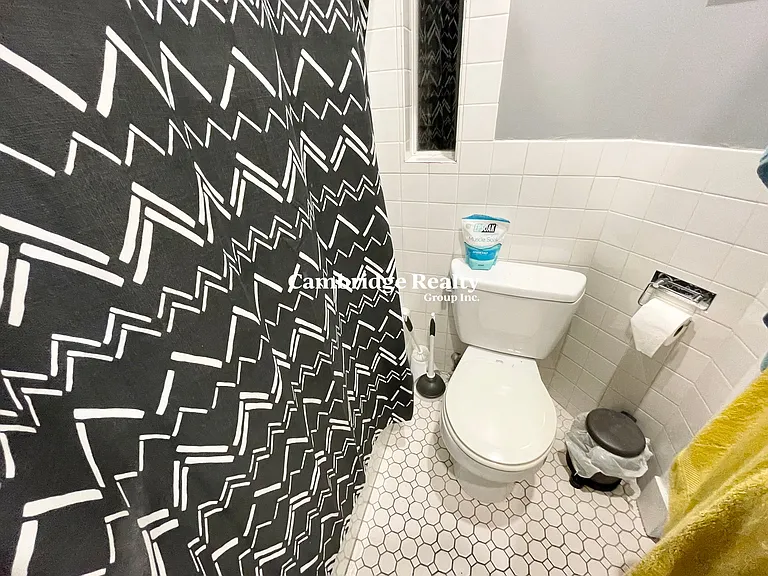 18 Sunset St #3T — Photo 18