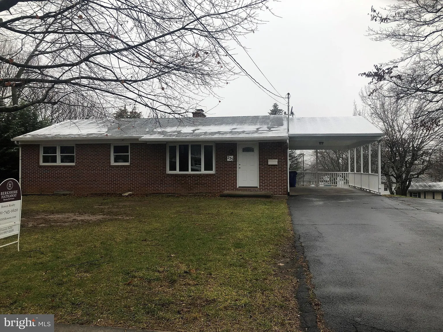 235 Daycotah Ave photo 1