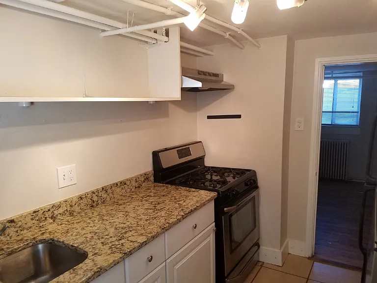 1408 N Jersey St — Photo 40