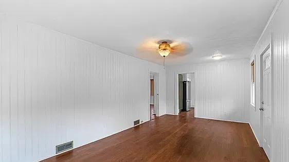2 bed, 838 sqft, $1,445 — Photo 4