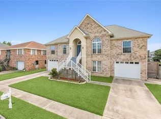 4371 Trieste St, New Orleans, LA 70129