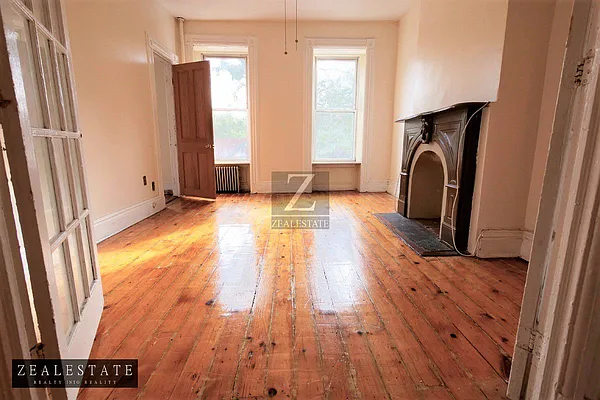 Rented by ZealEstate Group Inc | media 49