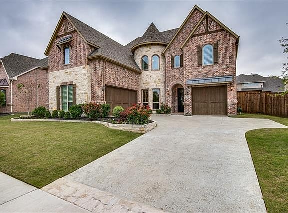 2nd image of 7206 Kentwood Dr