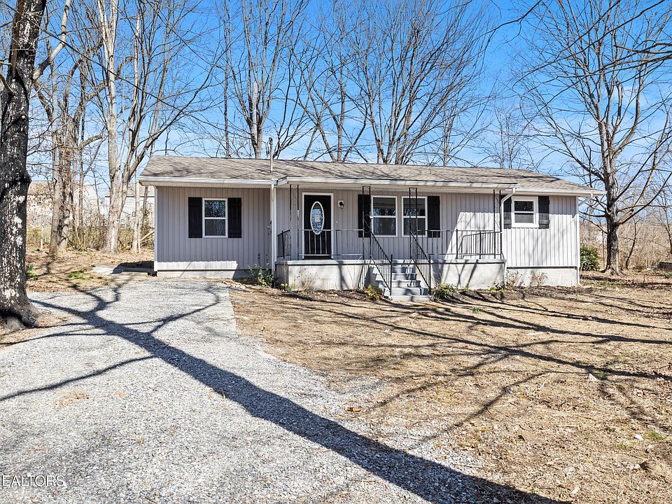 1st image of 2102 Montvale Rd