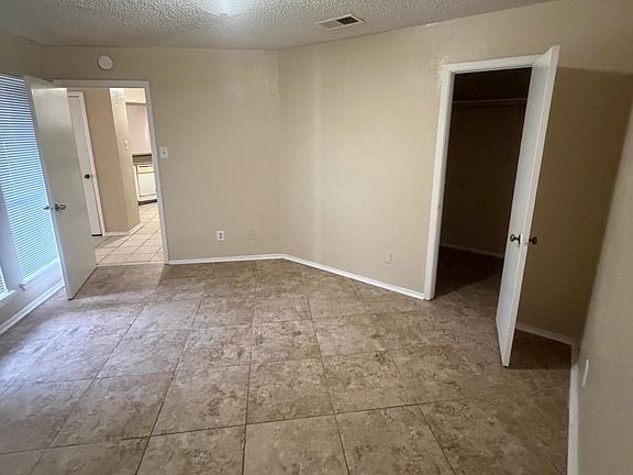 5th image of 1600 Pecan Chase Cir #48