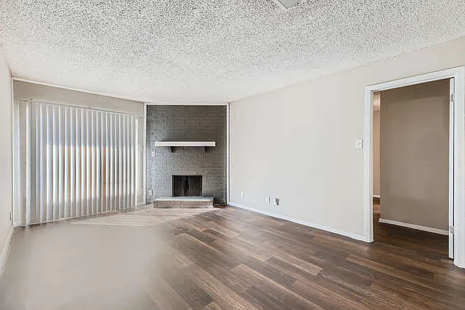 Hillside Place — Photo 8