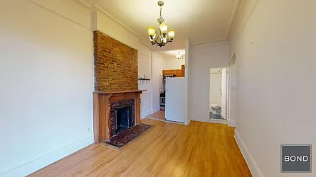 Rented by Bond New York