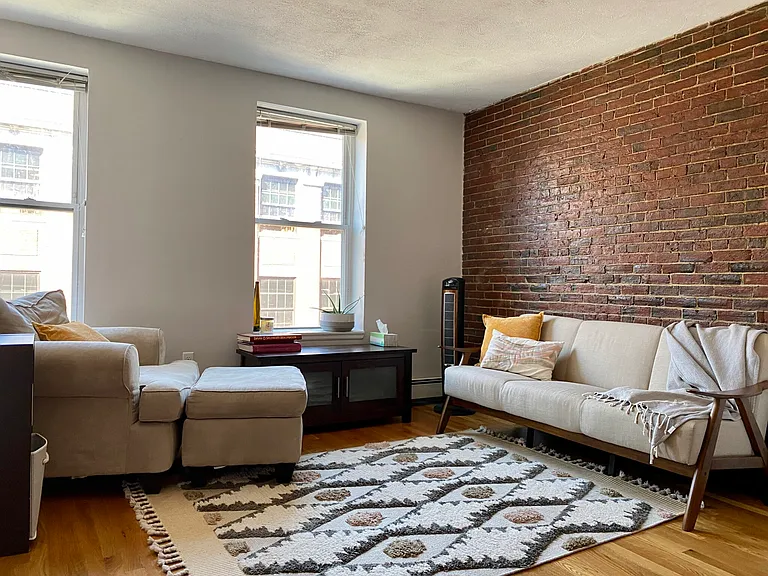 178 North St #4 — Photo 4