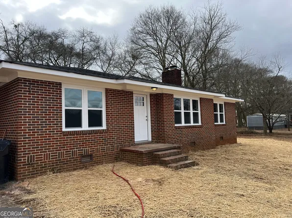 10579 Royston Hwy, Royston, GA 30662