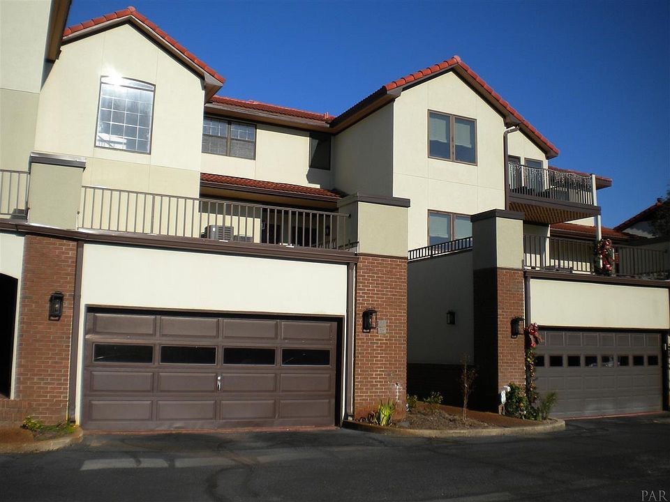 1st image of 52 Baybridge Dr
