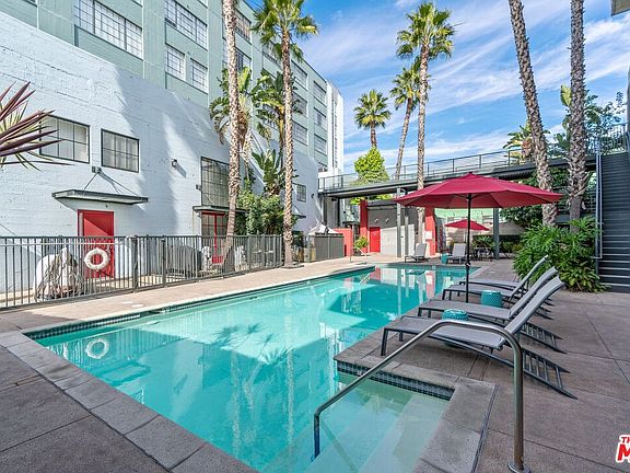 5th image of 420 S San Pedro St APT 415