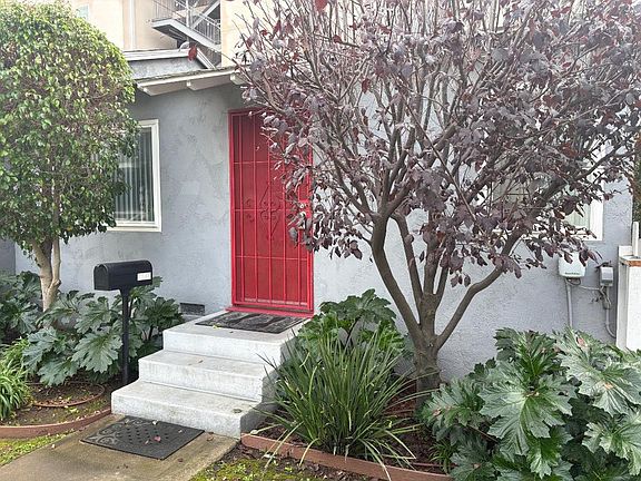 3rd image of 8844 Ramsgate Ave