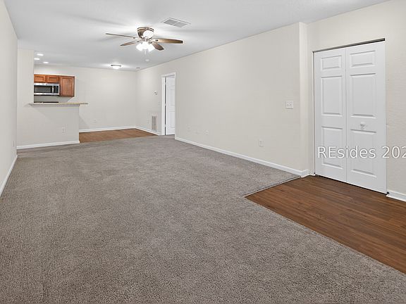 5th image of 897 Fording Island Rd APT 2209