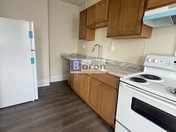 2nd image of 2128 Saint Michael St #3