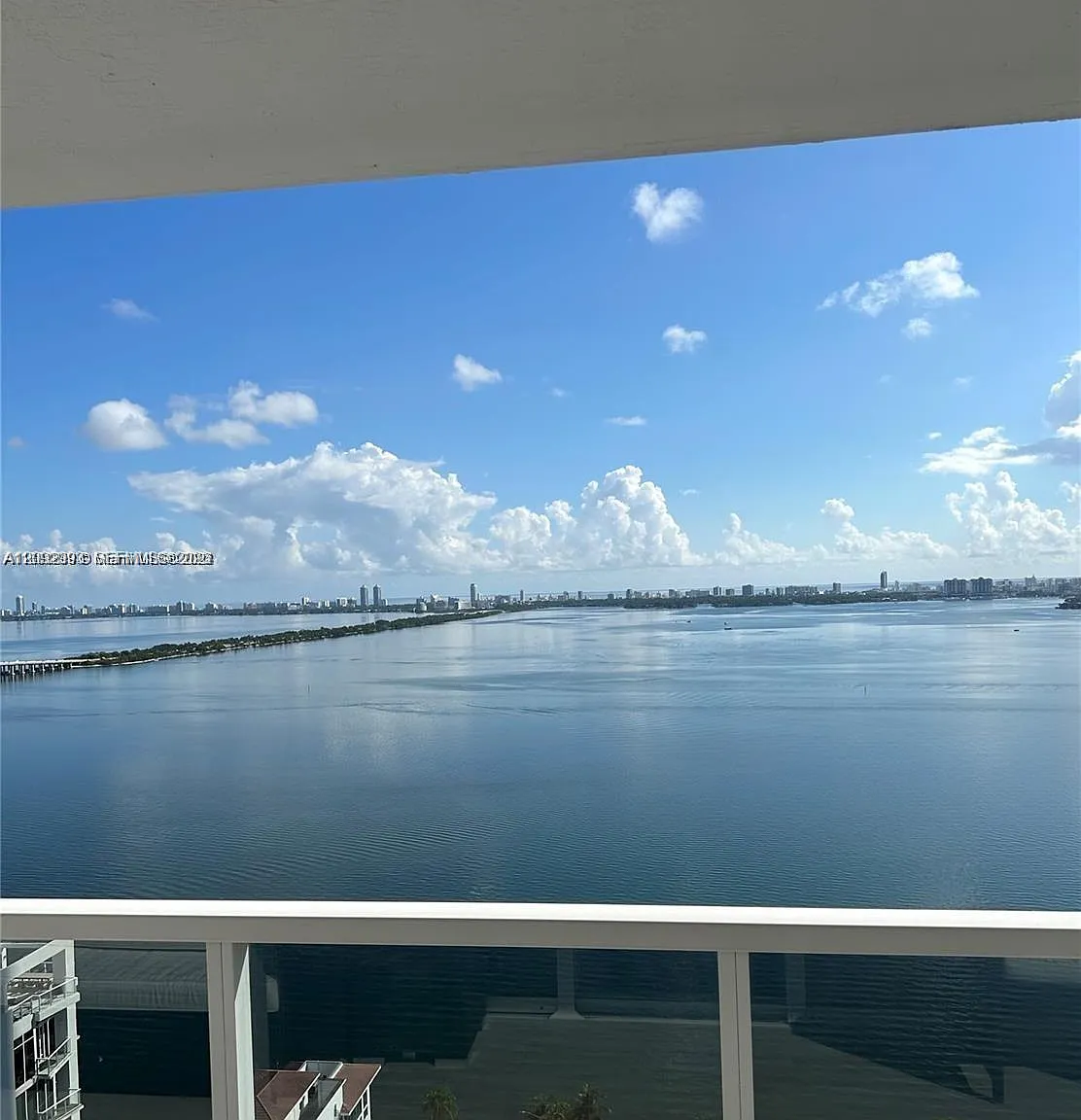 Bay House Miami Condo — Photo 1