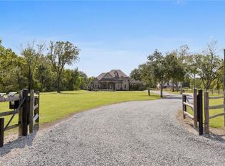 9421 Patterson Rd, New Orleans, LA 70131