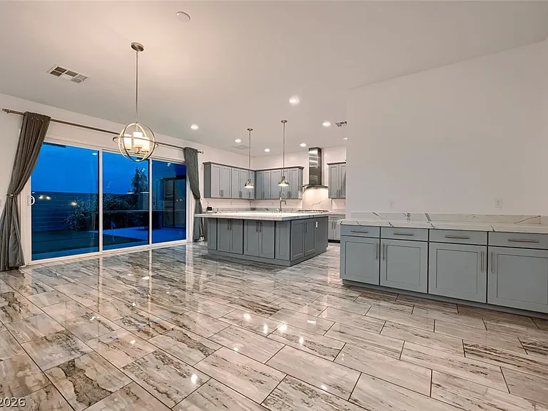 10334 Jade Gardens Dr — Photo 14