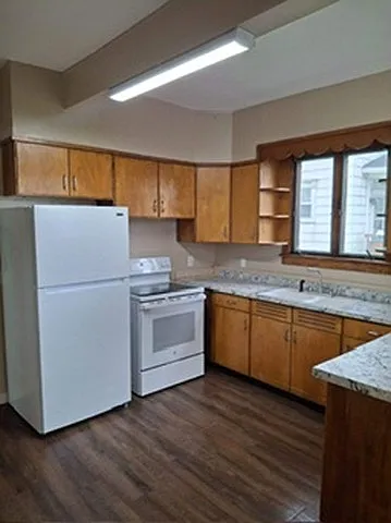 252-254 E Church St #3 — Photo 18