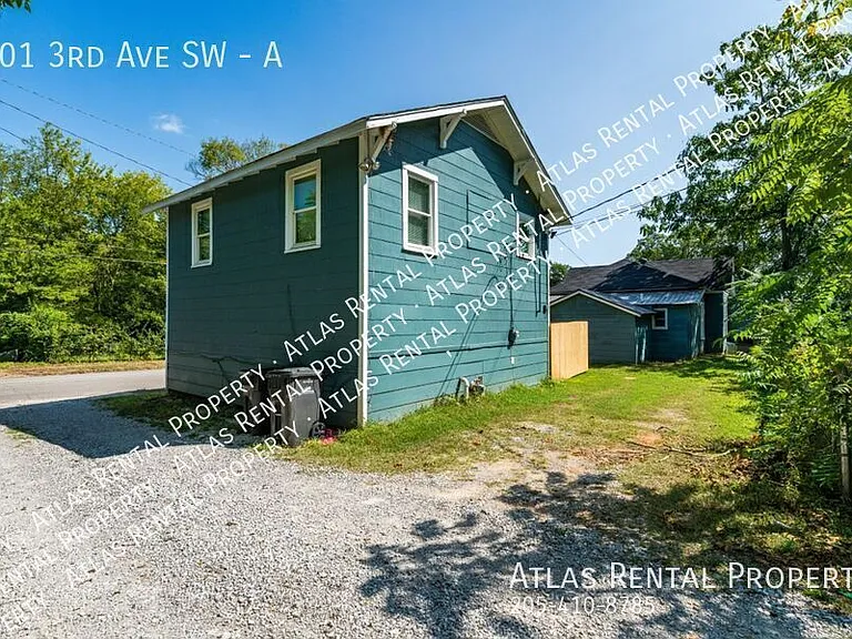601 3rd Ave SW #A — Photo 3