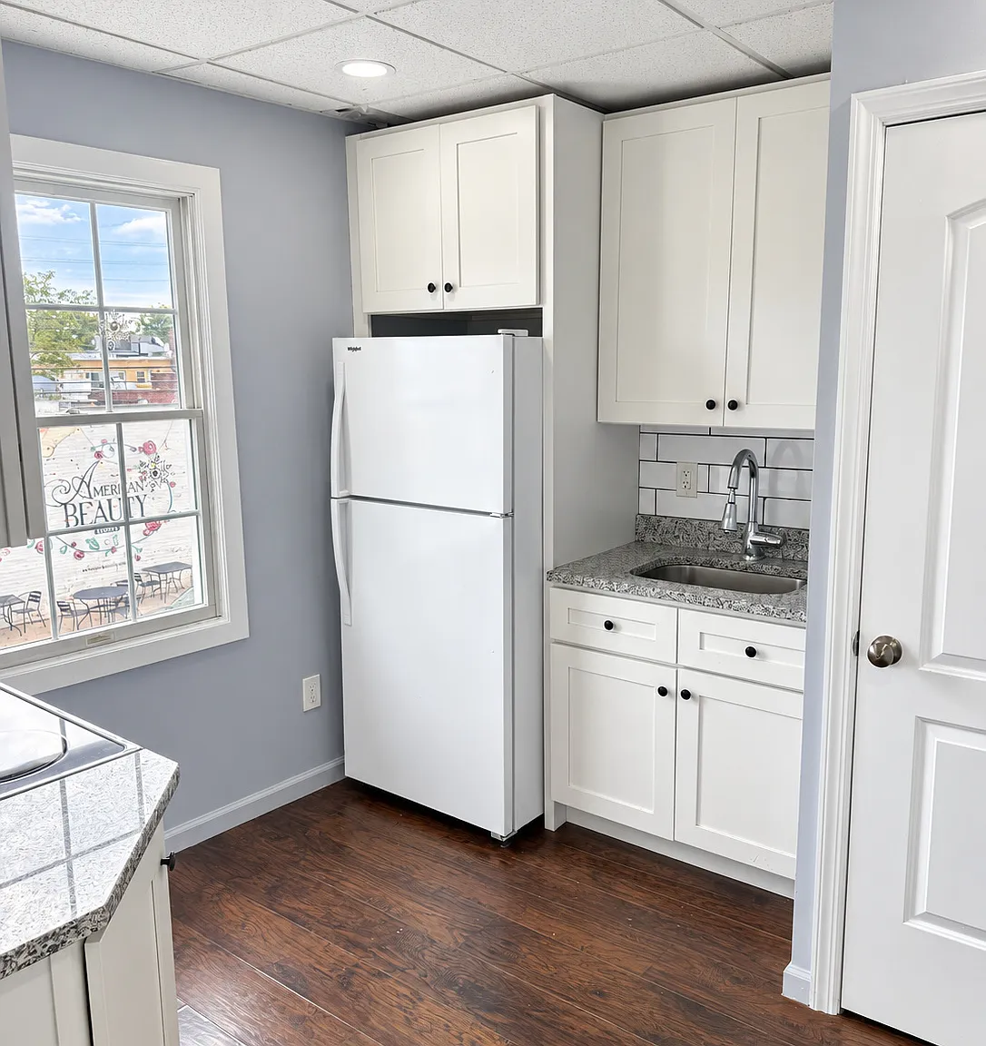 63 Grand Ave — Photo 2