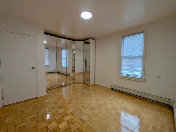 605 East Fifth Street image 7 of 8