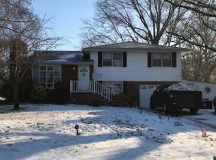 76 Adalisa Ave, Gibbstown, NJ 08027