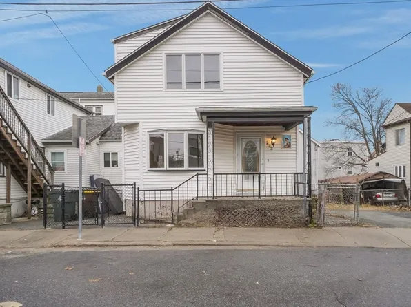 233 Franklin St, Fall River, MA 02720