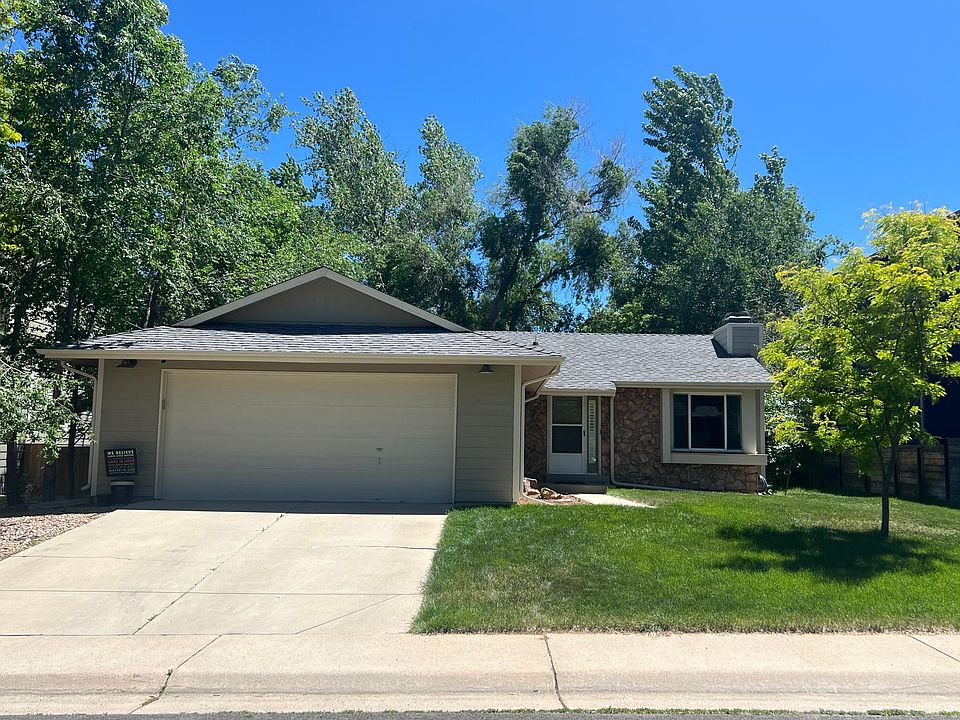 Welcome to 270 Lois Dr. Located in Desirable Louisville CO. only steps from Warembourg open space and downtown
