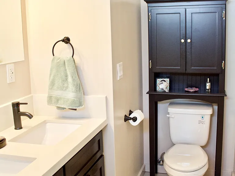8727 Glider Ave — Photo 19